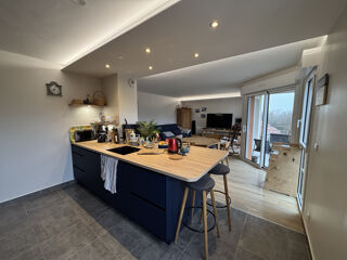  Duplex/triplex � vendre 4 pi�ces 102 m�