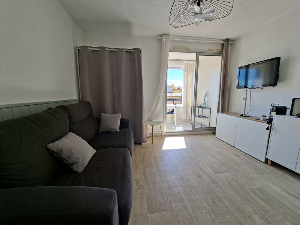 STUDIO CABINE A PROXIMITE DE LA PLAGE DU MOLE