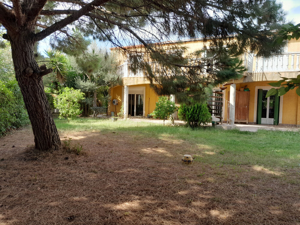 MAISON T11 AVEC GRAND GARAGE