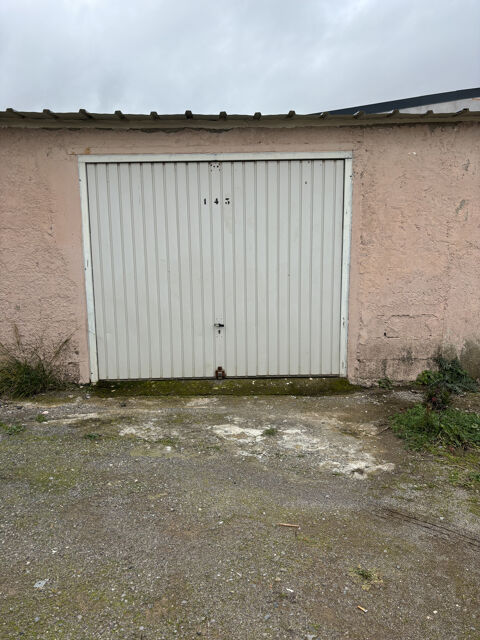  Parking / Garage � louer 