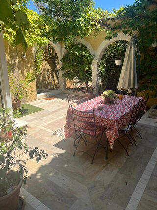  Maison � vendre 6 pi�ces 275 m�