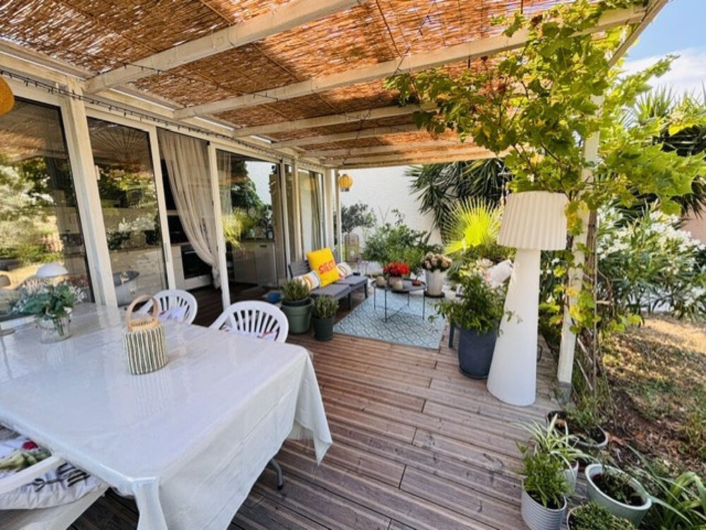 VILLA 3 FACES SUR UN TERRAIN PAYSAGE