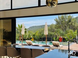  Maison � vendre 6 pi�ces 200 m�