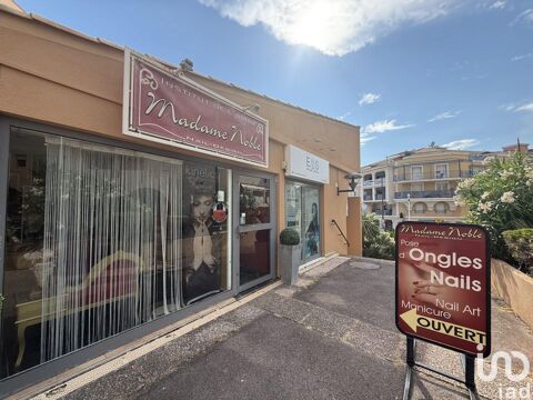 Vente Surface diverse 28 m&sup2; 25000 83120 Sainte-maxime