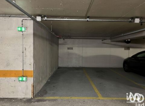  Parking / Garage � louer 5 m�