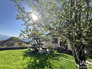  Maison  vendre 6 pices 237 m