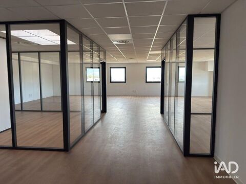 Location Bureaux 155 m&sup2; 2008 83870 Signes