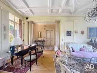  Maison � vendre 10 pi�ces 306 m�