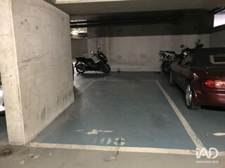  Parking / Garage � louer 11 m� Paris