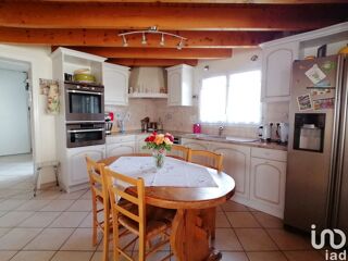  Maison  vendre 4 pices 151 m