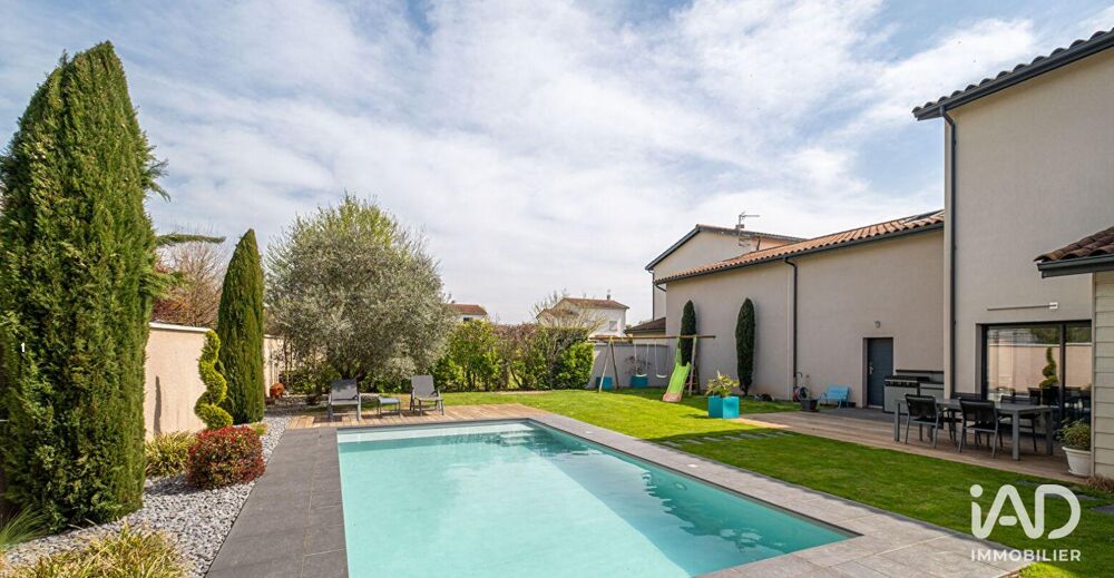  vendre  Maison Saint-Priest (69800)