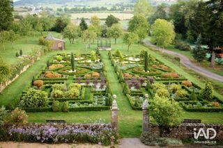  Propri�t�/ch�teau � vendre 15 + pi�ces 700 m�