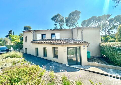 Vente Murs commerciaux 121 m&sup2; 590000 83110 Sanary-sur-mer