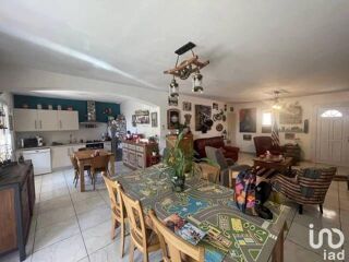  Maison  vendre 8 pices 200 m