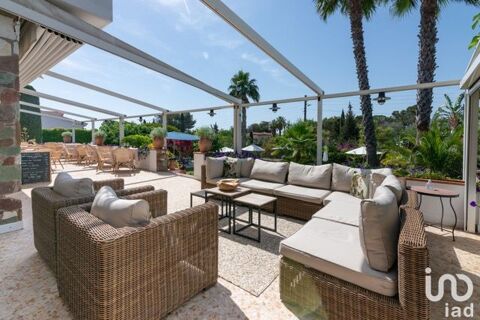 Vente H&ocirc;tel 3* 2 364 m&sup2; 2705000 83380 Les issambres