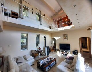  Maison � vendre 4 pi�ces 235 m�