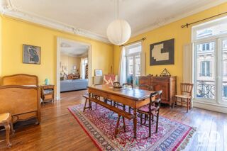  Appartement � vendre 6 pi�ces 208 m�