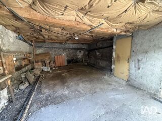  Parking / Garage � louer 37 m� Digne-les-bains