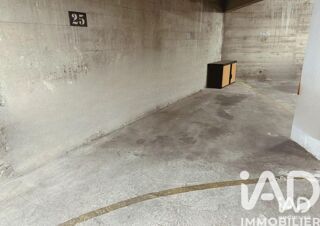 Parking / Garage � louer 5 m�