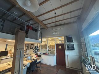  Loft � vendre 869 m�