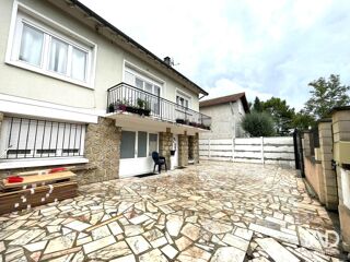  Maison � vendre 7 pi�ces 233 m�