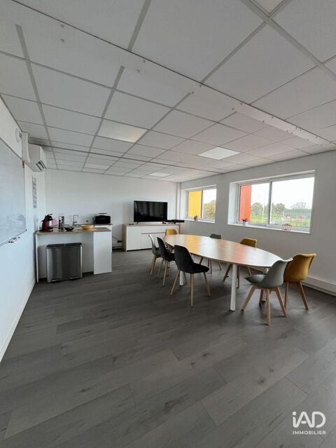 Location Bureaux 98 m&sup2; 1340 85140 Essarts en bocage