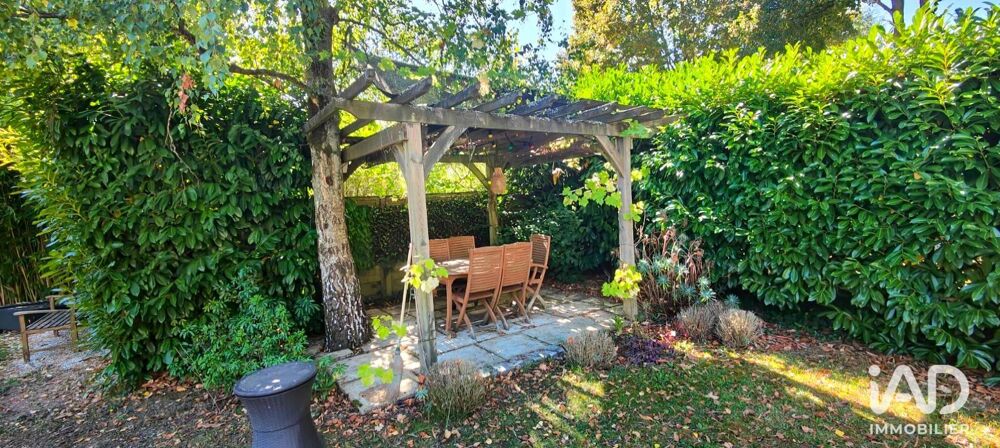 � vendre  Maison Montigny-le-Bretonneux (78180)