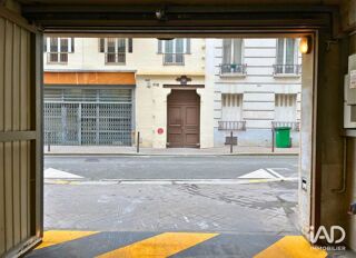  Parking / Garage � louer 10 m� Paris