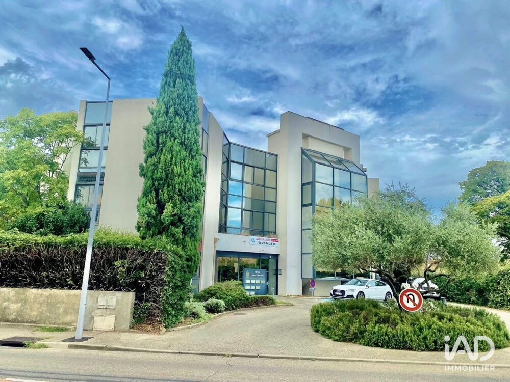   Location Local d'activit�s 97 m&sup2; 