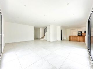  Maison � vendre 5 pi�ces 140 m�