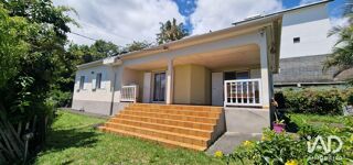 Maison 4 pièces 90 m² · à Sainte-Marie · 90 m² · 327 900 €