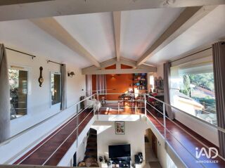  Maison � vendre 4 pi�ces 235 m�