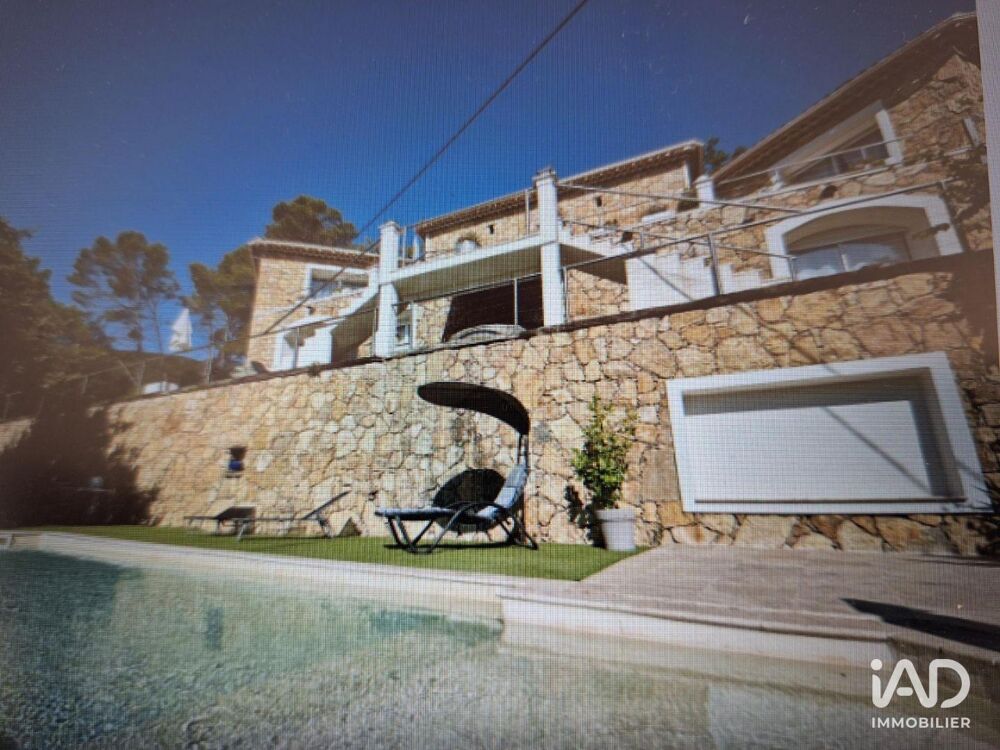 � vendre  Maison Le Cannet-des-Maures (83340)