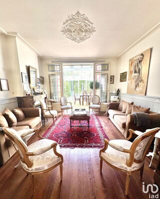  Maison � vendre 10 pi�ces 250 m�