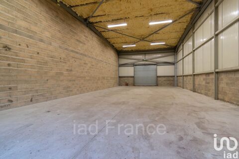 Location Hangar 125 m&sup2; 3450 78840 Freneuse
