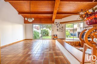  Maison � vendre 6 pi�ces 205 m�