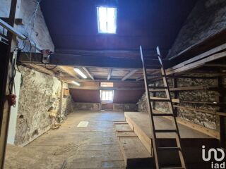  Loft � vendre 175 m� Sa�cy-sur-marne