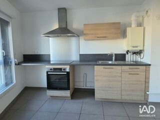  Appartement � louer 4 pi�ces 81 m�