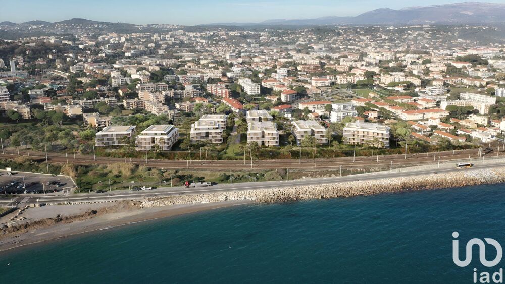 � vendre  Appartement Antibes (06600)