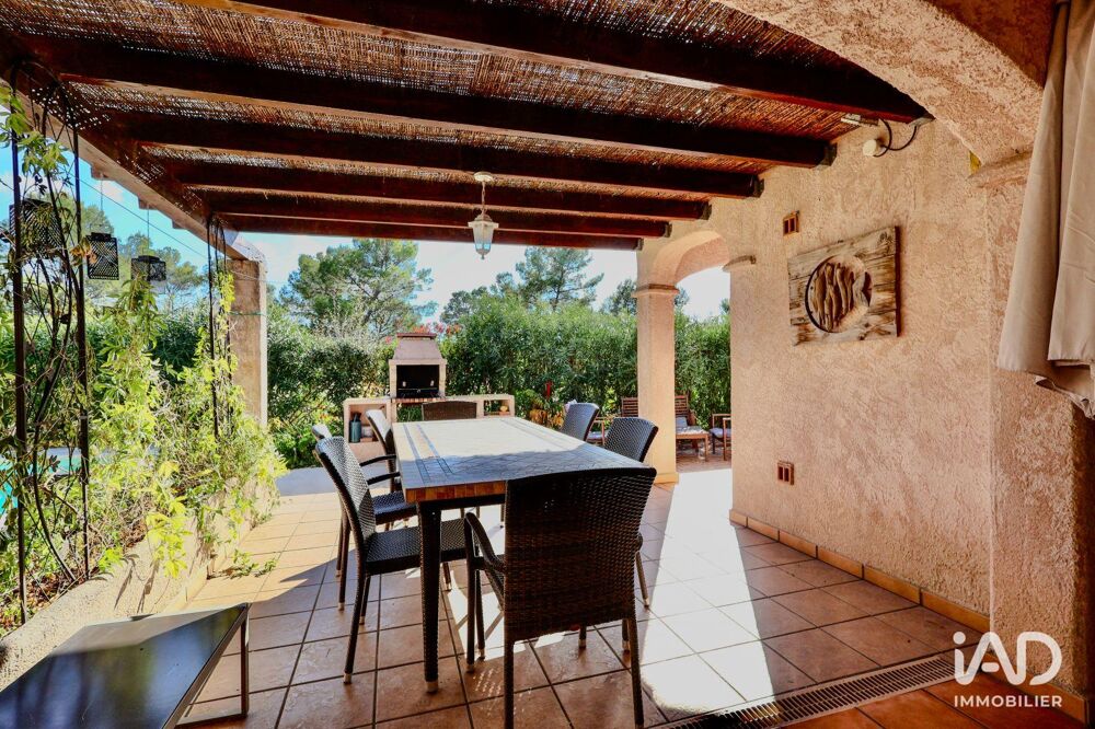 � vendre  Maison Bagnols-en-For�t (83600)