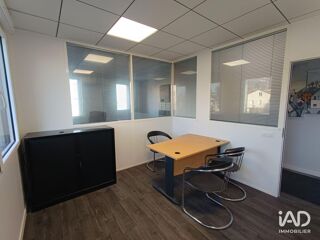  Parking / Garage � louer 37 m� Saint-jean-bonnefonds