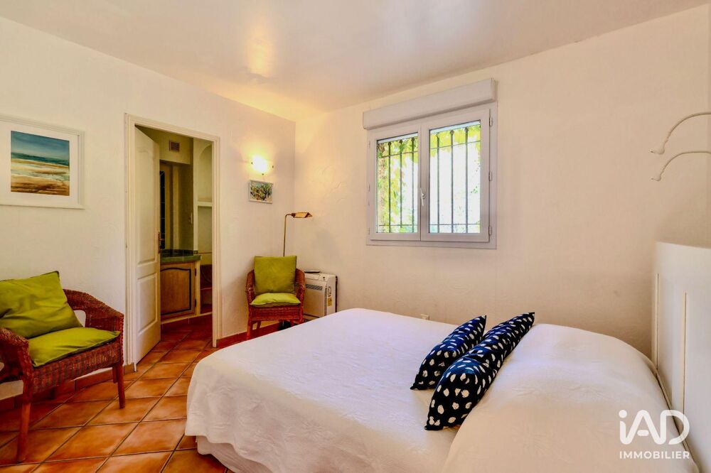 � vendre  Maison Bagnols-en-For�t (83600)