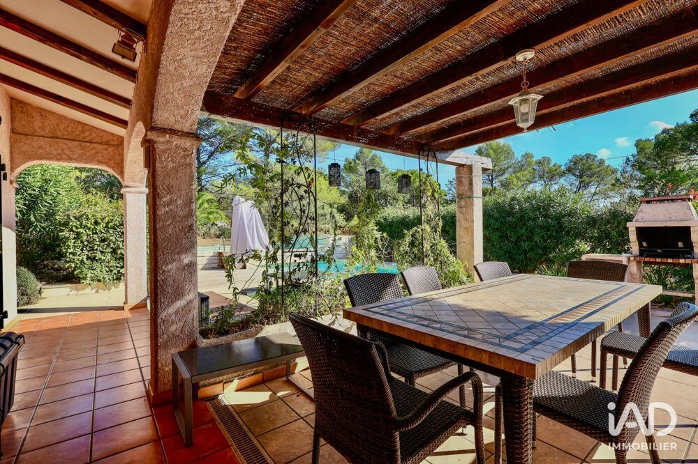 � vendre  Maison Bagnols-en-For�t (83600)