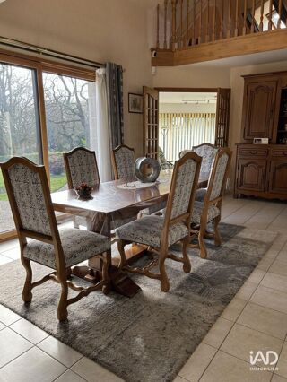  Maison � vendre 9 pi�ces 195 m�