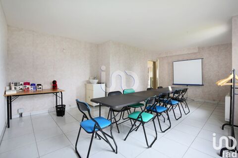   Vente Bureaux 260 m² 