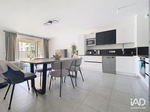   Location Appartement 4 pi�ces Appartement - 4 pi�ce(s) - 84 m�