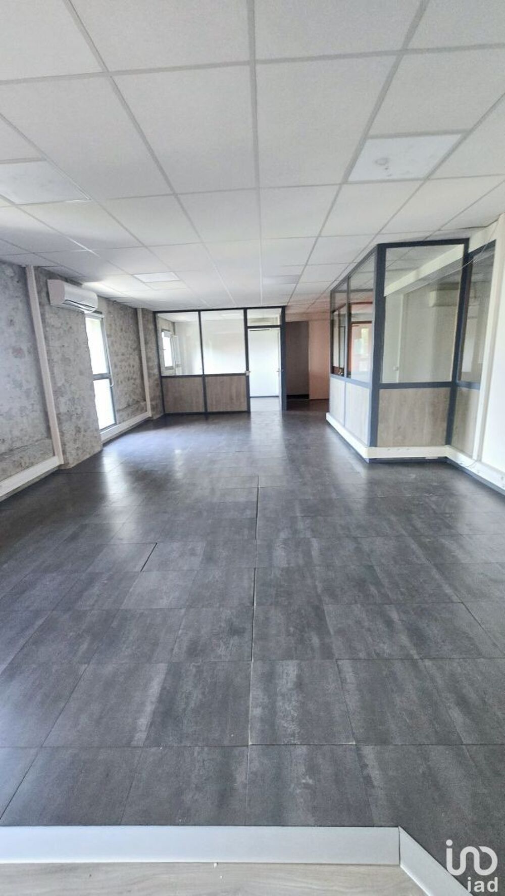   Location Bureaux 116 m&sup2; 