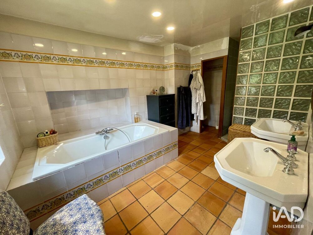 � vendre  Maison Montfort-l'Amaury (78490)