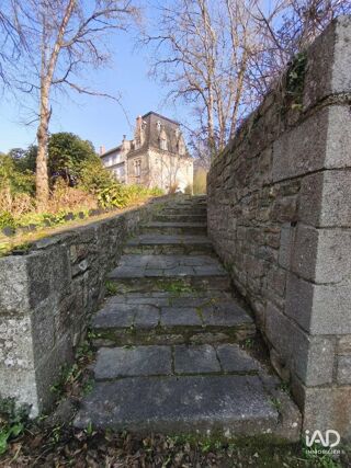  Propri�t�/ch�teau � vendre 15 + pi�ces 693 m�