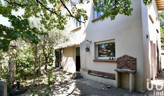  Maison  vendre 9 pices 305 m